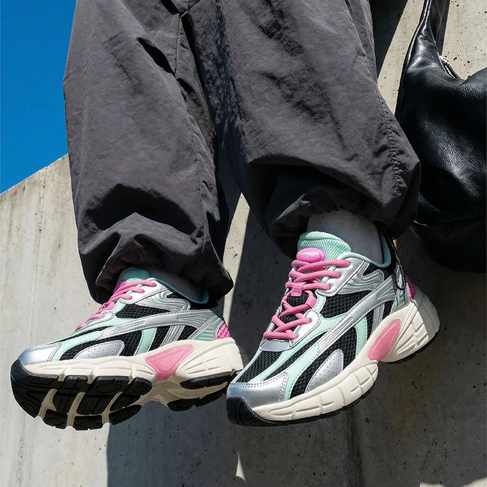 Retro Sneaker 2.0 - Image 16