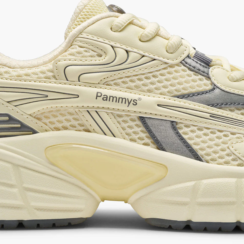 Retro Sneaker 2.0 - Image 32