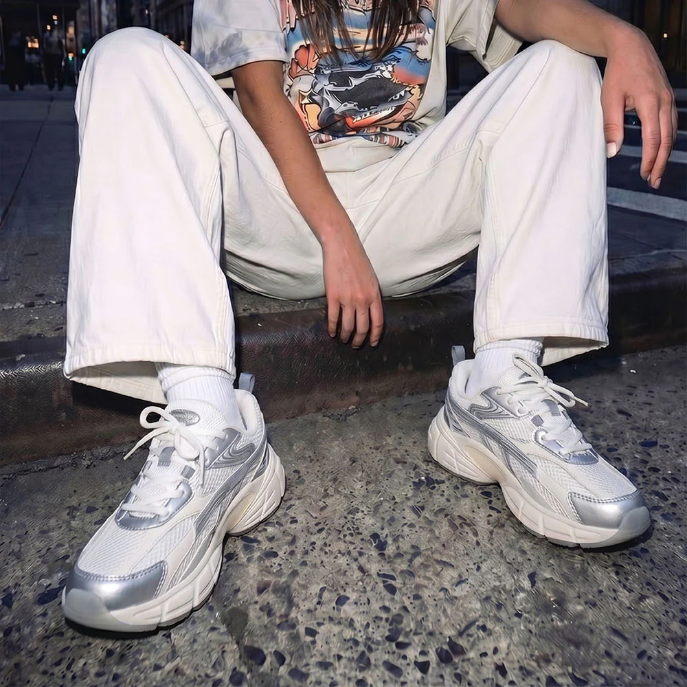 Retro Sneaker 2.0 - Image 54