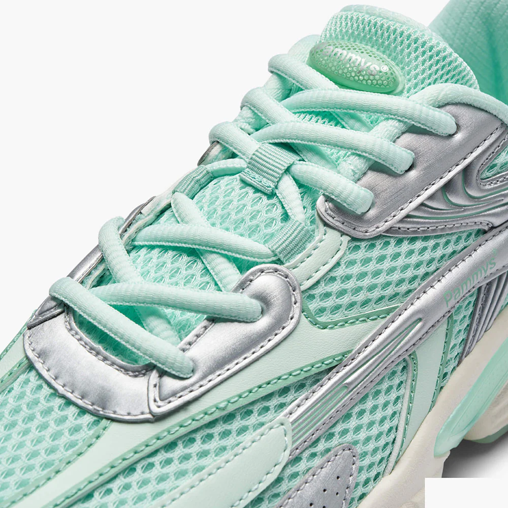 Retro Sneaker 2.0 - Image 7