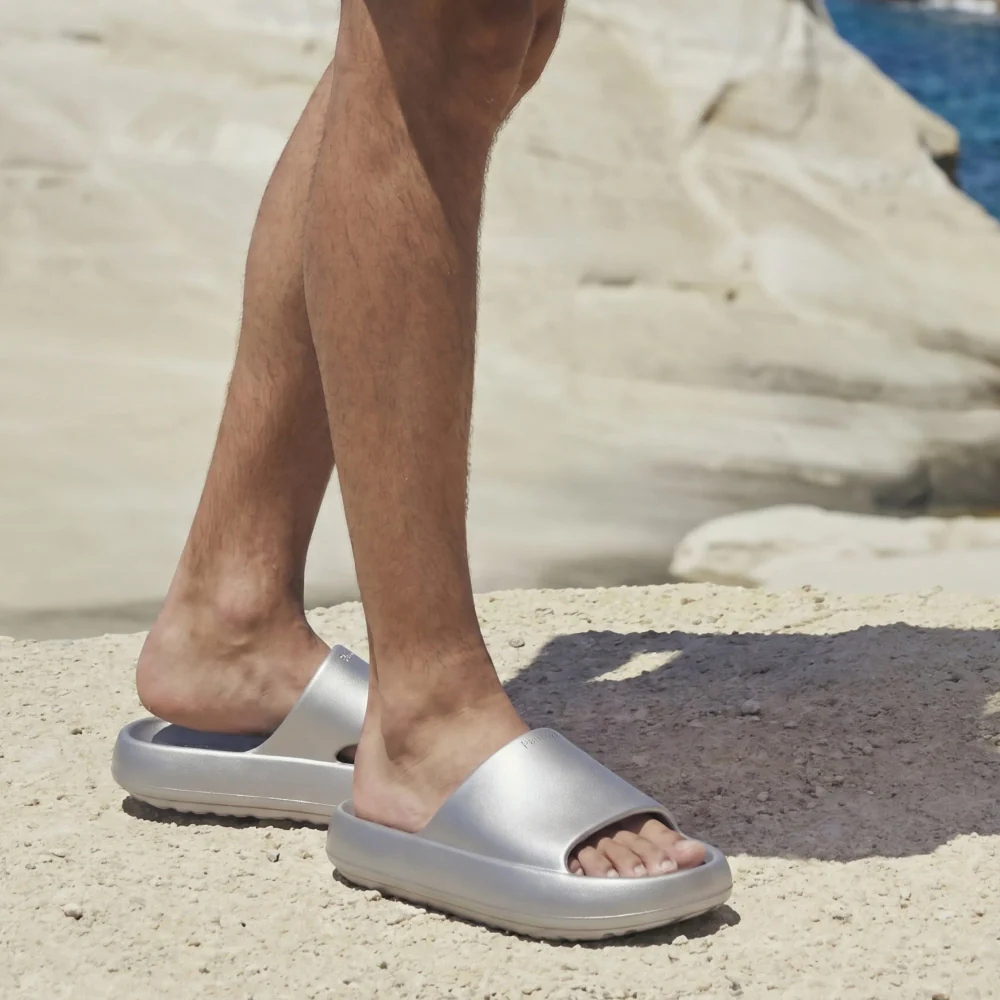 Sleek Men - Image 24
