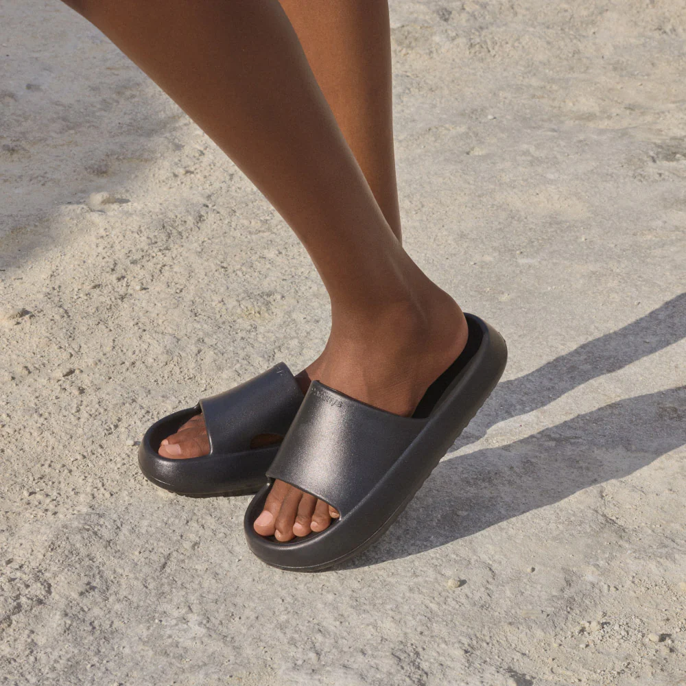 Sleek Women - Image 13